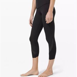 NWT Black Lululemon Wunder Under HR Crop 23”